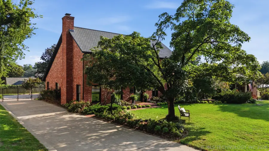 118 E 25th Street, Tulsa, OK 74114 - #2
