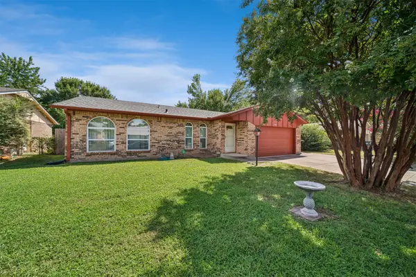11906 E 37th Place, Tulsa, OK 74146