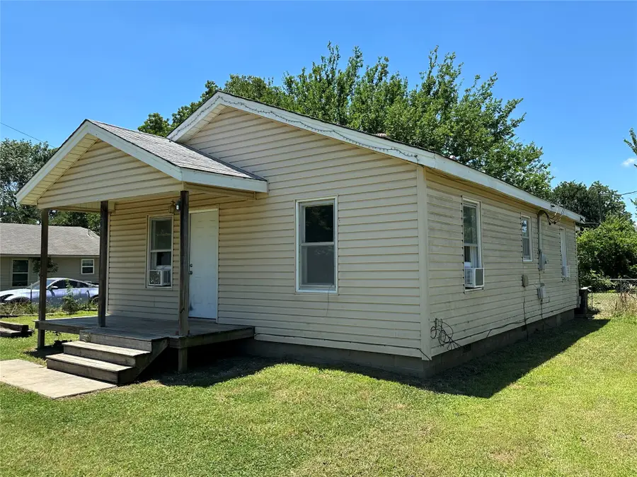 260 Walnut, Stratford, OK 74872 - #3