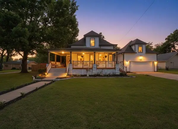 908 SE 3rd Street, Wagoner, OK 74477