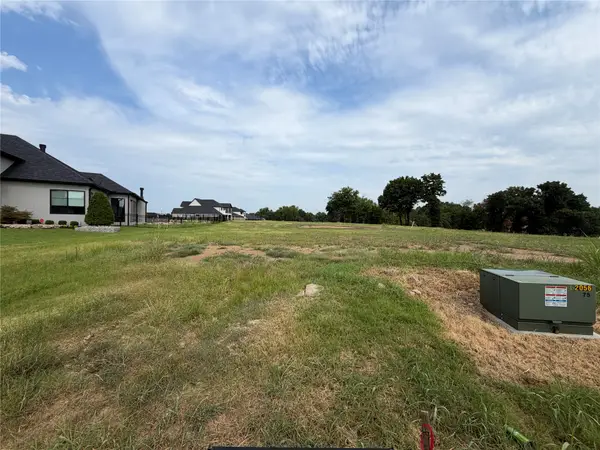 310 N 82nd Court, Broken Arrow, OK 74014
