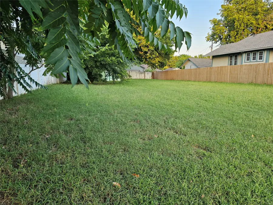 1149 N Main Street, Tulsa, OK 74106 - #2