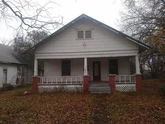 220 N 14th Street, Muskogee, OK 74401