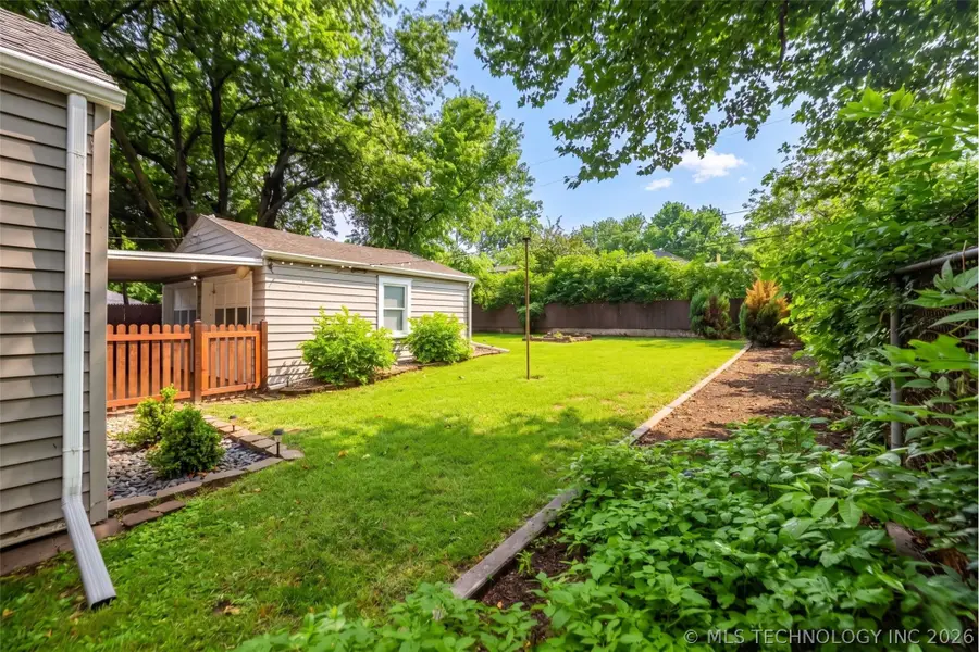 216 S Knoxville Avenue, Tulsa, OK 74112 - #3