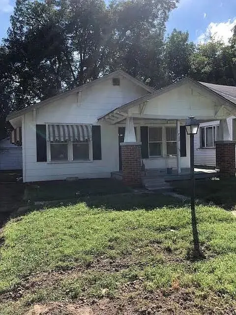 725 Dorchester Avenue, Muskogee, OK 74403