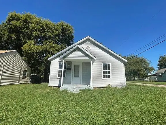 2140 Fredonia Street, Muskogee, OK 74403 - #1