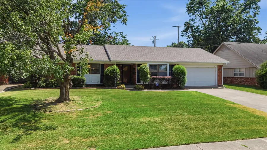 6832 E 57th Street E, Tulsa, OK 74145 - #2