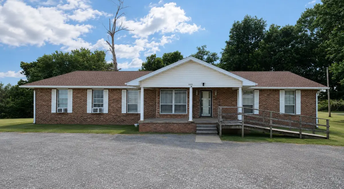 1525 N County Line Road E, Fort Gibson, OK 74434 - #1