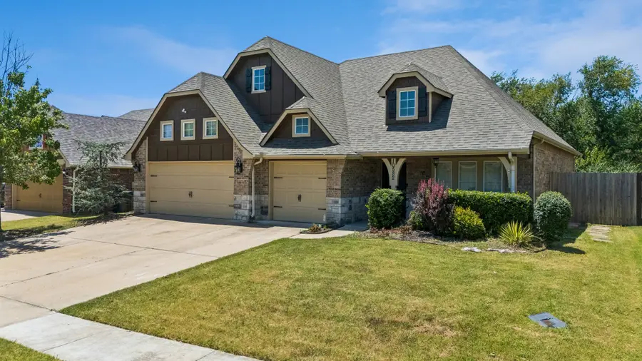 10582 N 121st East East Avenue, Owasso, OK 74055 - #2