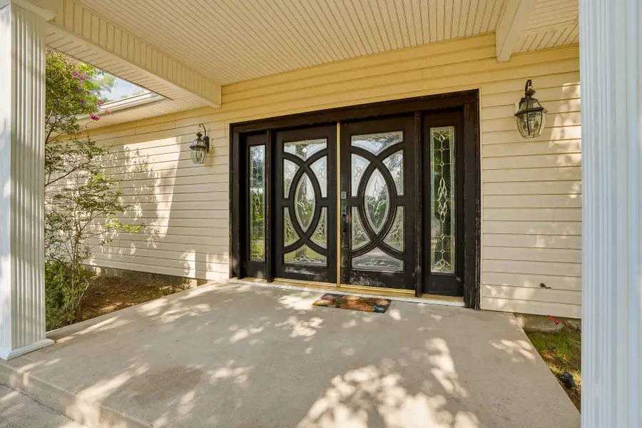 32 Jamestown Circle, McAlester, OK 74501 - #2
