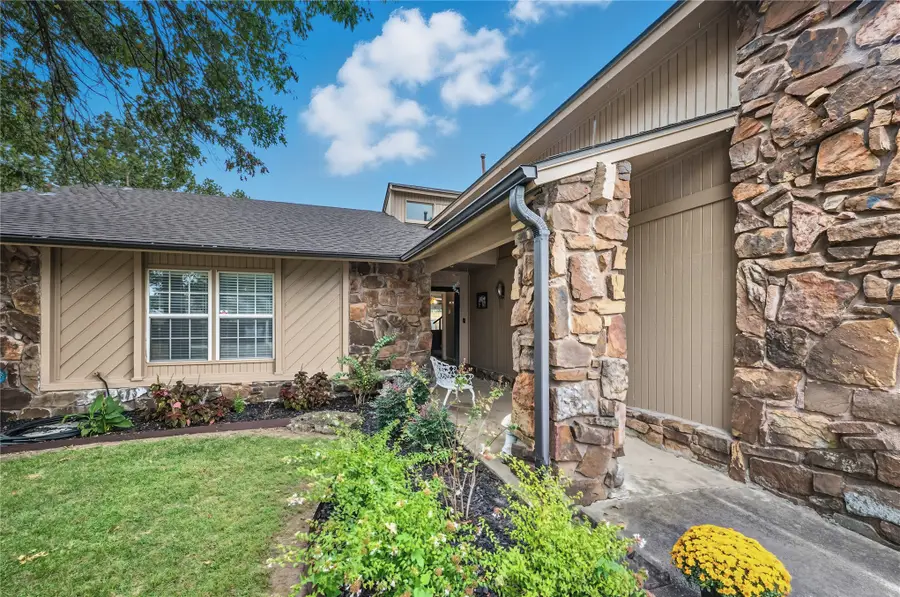 5852 S 91st East Avenue, Tulsa, OK 74145 - #2