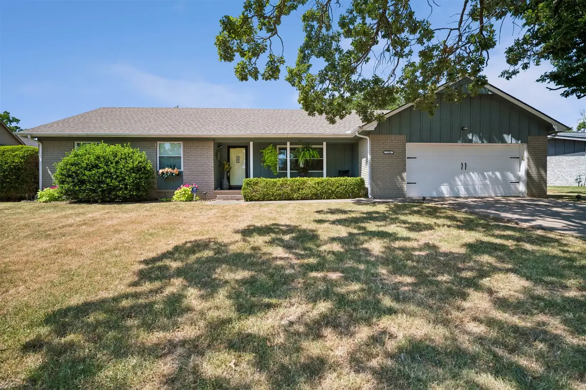 710 Martin Circle, Sand Springs, OK 74063 - #1