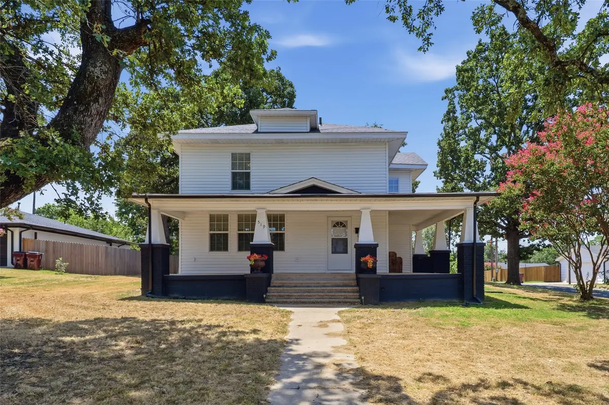 519 W Forrest Avenue, Eufaula, OK 74432 - #1