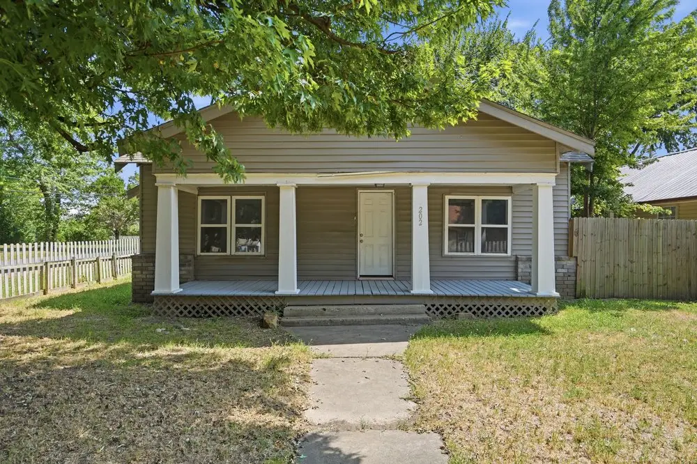 202 W Ada Street, Sperry, OK 74073 - #1