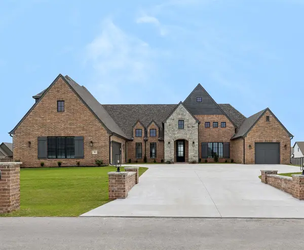 88 E 165th Place S, Glenpool, OK 74033