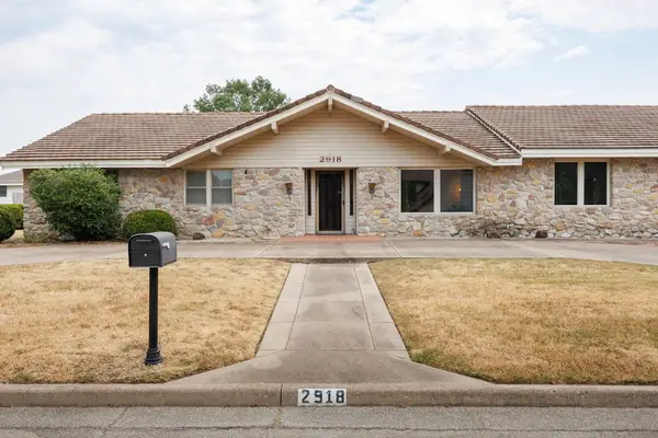 2918 Longridge Lane, Bartlesville, OK 74006