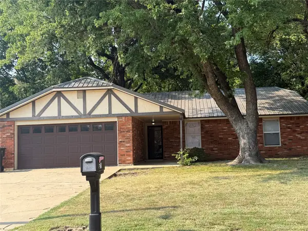 2000 Deer Run Circle, Muskogee, OK 74403