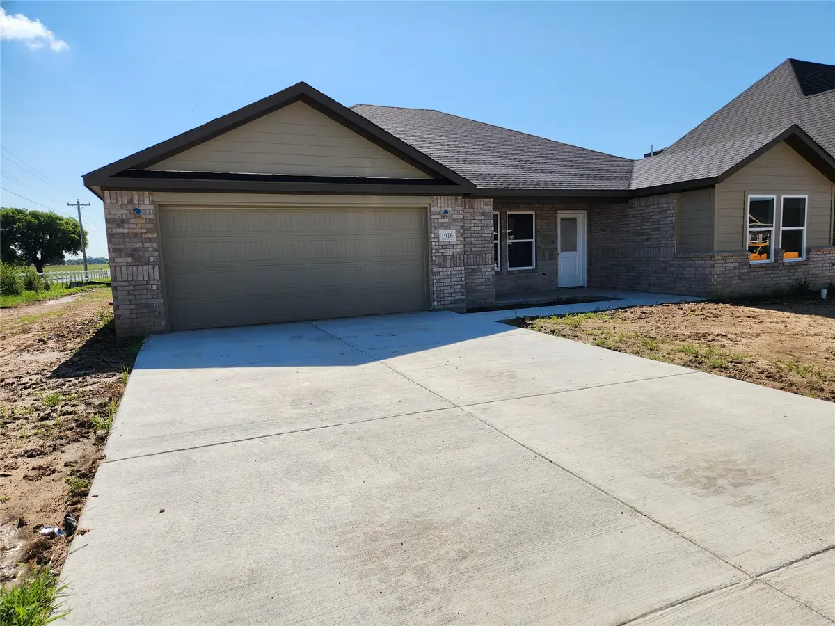 1916 Topaz Road, Pryor, OK 74361 - #1