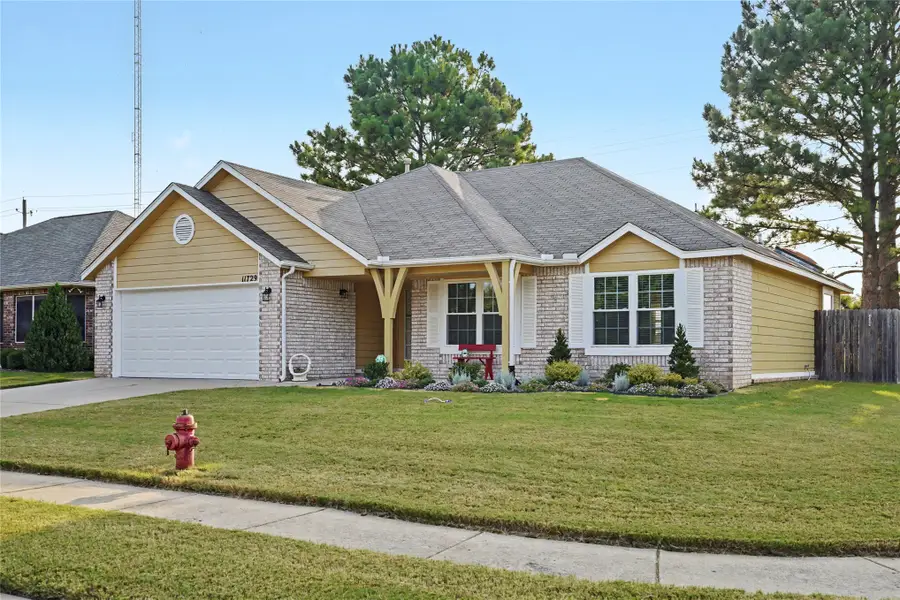 11729 S 105th East Avenue, Bixby, OK 74008 - #3