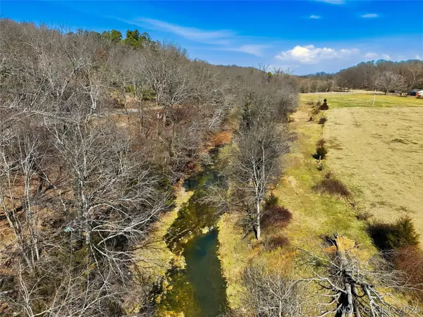4735 Road, Stilwell, OK 74960
