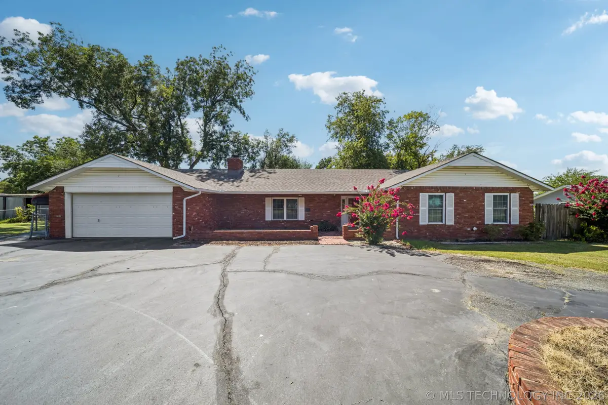 100 S 5th Street, Morris, OK 74445 - #1