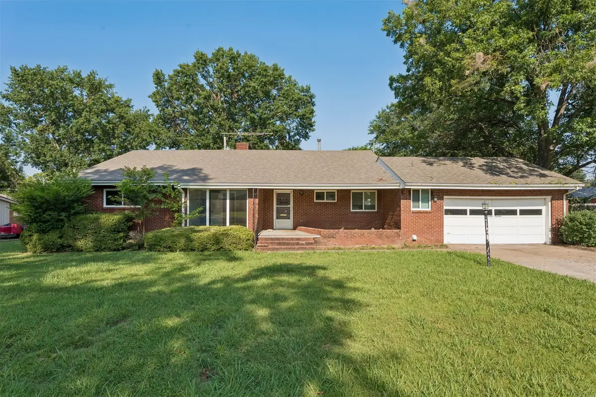 1419 Crescent Drive, Bartlesville, OK 74006 - #1