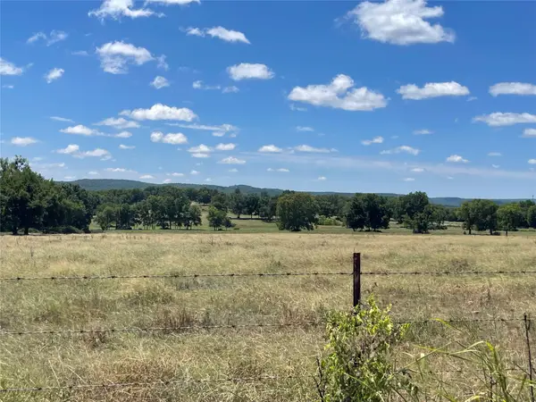 825 Road, Fort Gibson, OK 74434