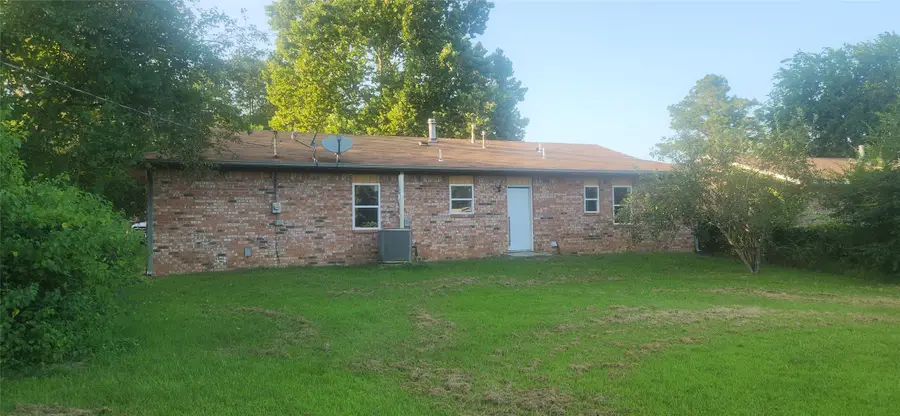 610 6th Street, Talihina, OK 74571 - #3