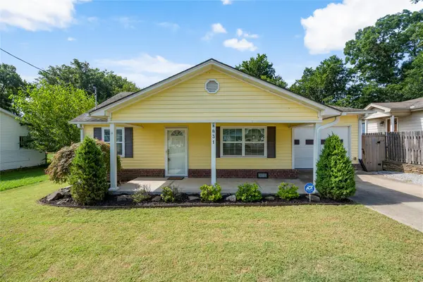 831 E Elgin Place, Broken Arrow, OK 74012