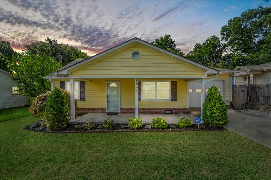831 E Elgin Place, Broken Arrow, OK 74012 - #2