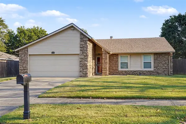 1300 W Austin Place, Broken Arrow, OK 74011