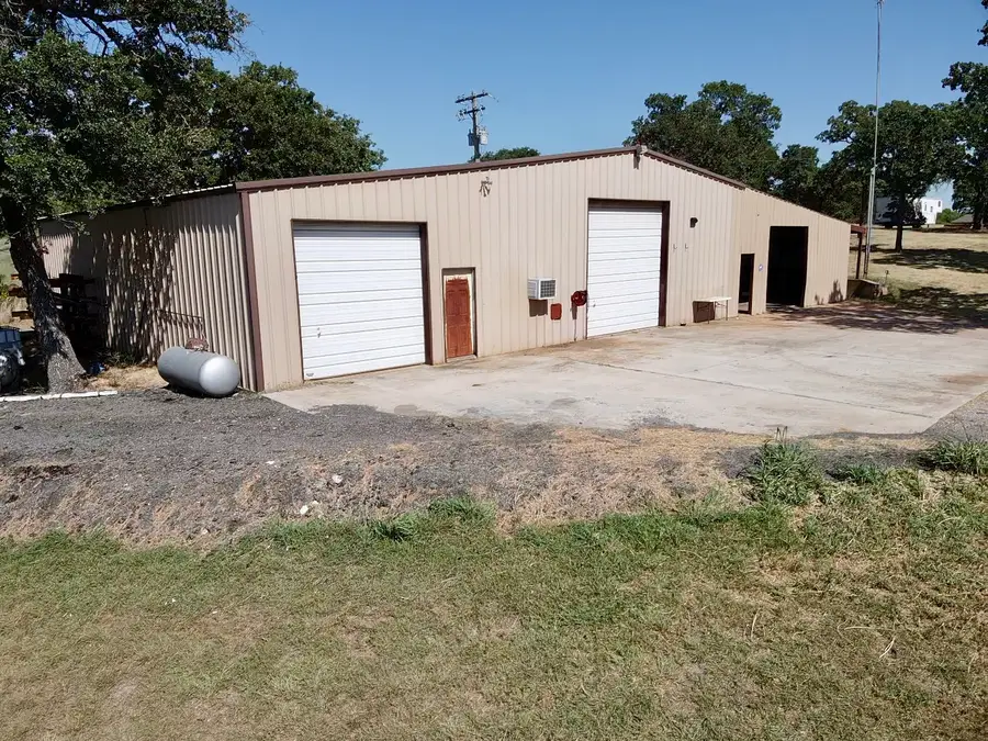 4414 York Road, Marlow, OK 73055 - #3