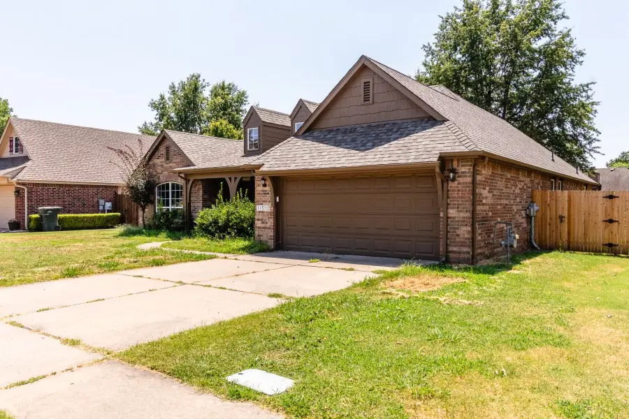 11512 E 102nd Street N, Owasso, OK 74055 - #3