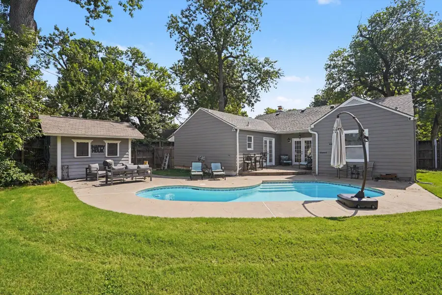 3002 S Boston Court, Tulsa, OK 74114 - #2