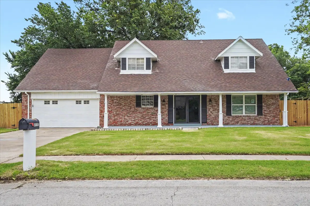 1009 N Forest Place, Jenks, OK 74037 - #1