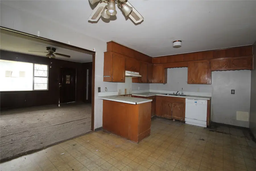 101 W 32nd Place, Sand Springs, OK 74063 - #3