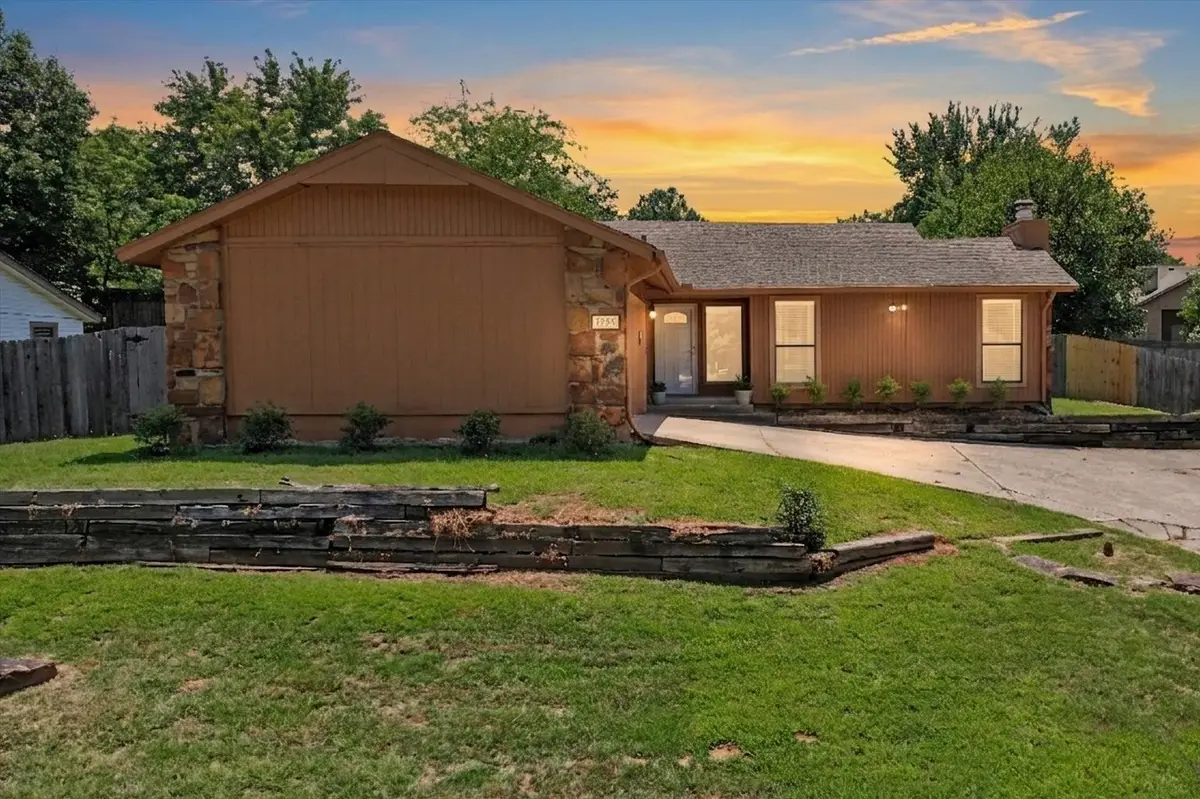 3028 W 69th Street, Tulsa, OK 74132 - #1