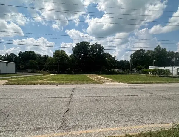 820 S Wood Drive, Okmulgee, OK 74447