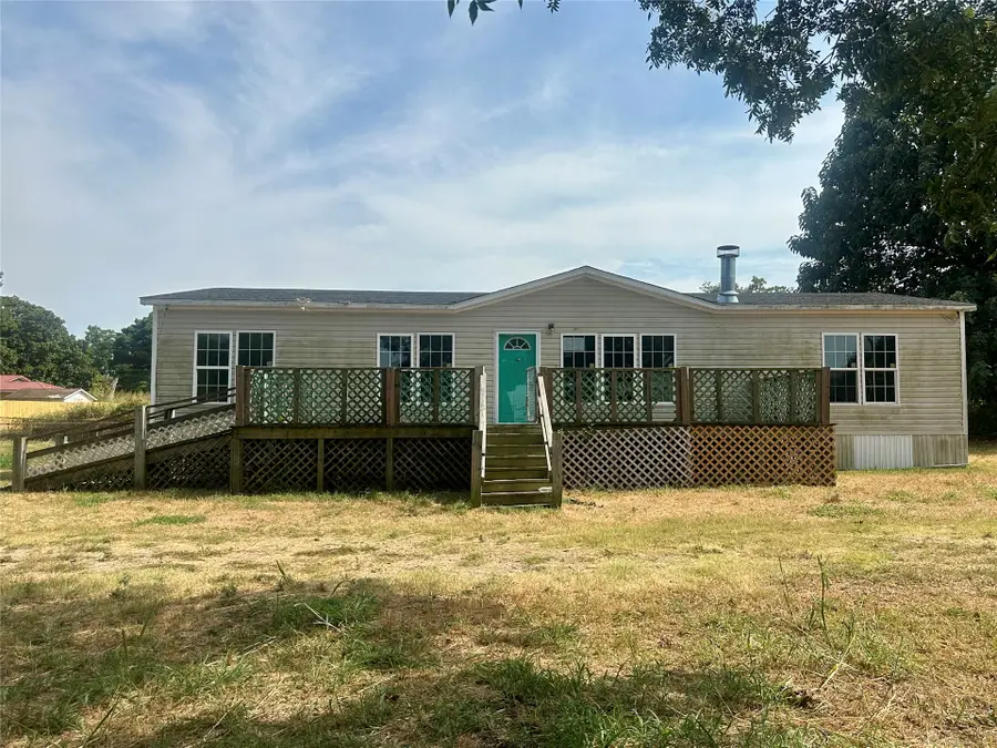 202 E I Avenue, Milburn, OK 73450 - #2