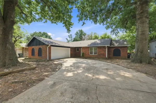 21504 E 33rd Street S, Broken Arrow, OK 74014