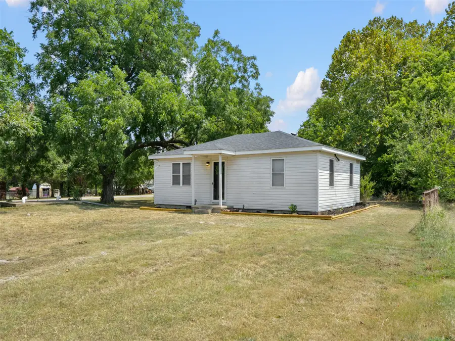 60 Meadow Street, Lone Grove, OK 73443 - #2