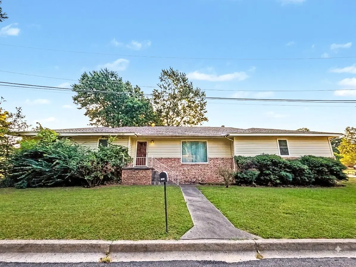 1202 Don Avenue, Tahlequah, OK 74464 - #1