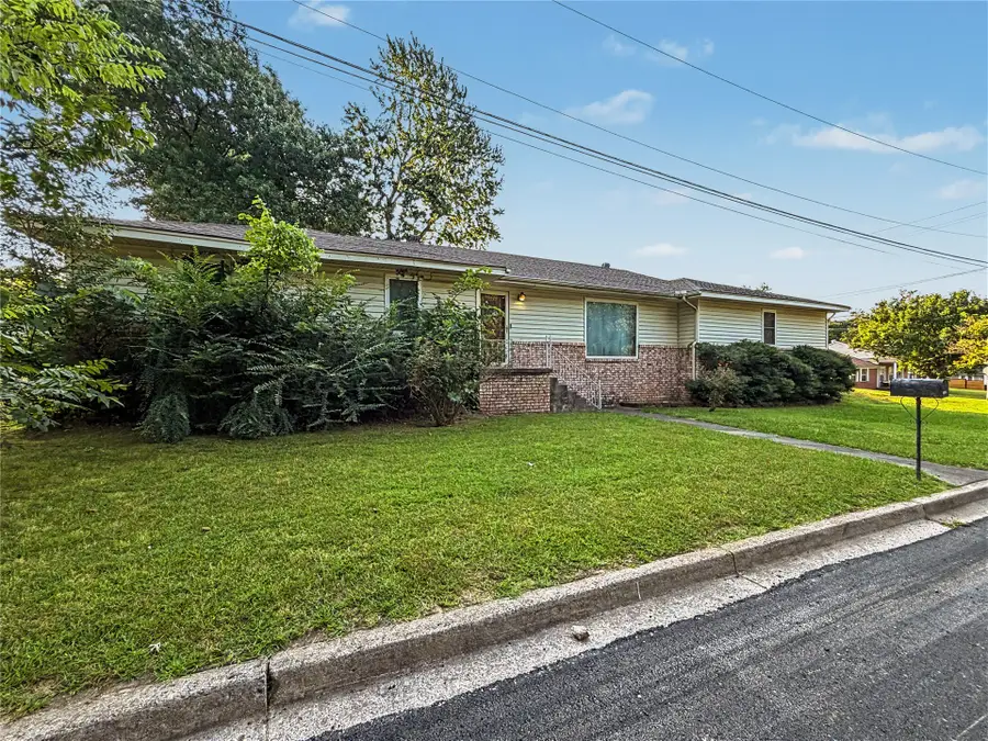 1202 Don Avenue, Tahlequah, OK 74464 - #2