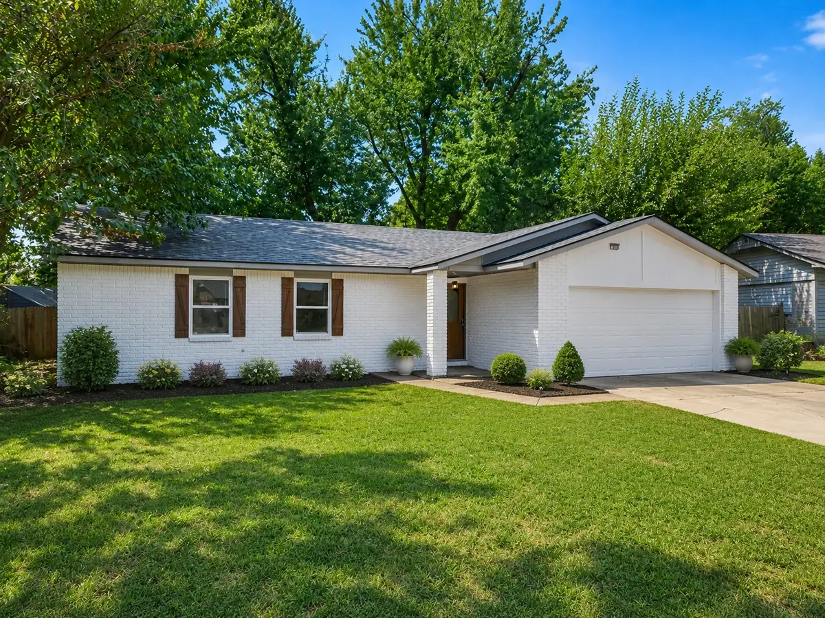 21424 E 32nd Place S, Broken Arrow, OK 74014 - #1