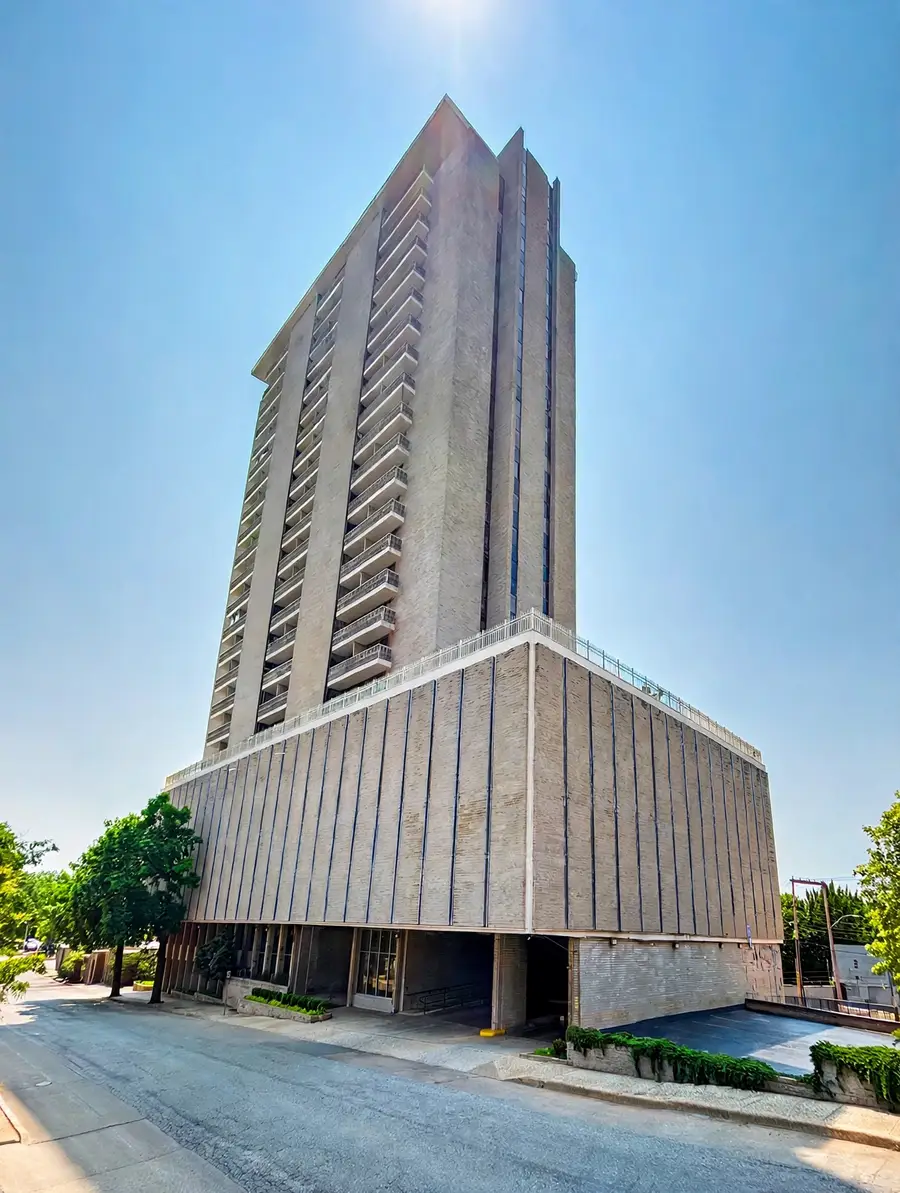 1502 S Boulder Avenue #8H, Tulsa, OK 74119 - #2