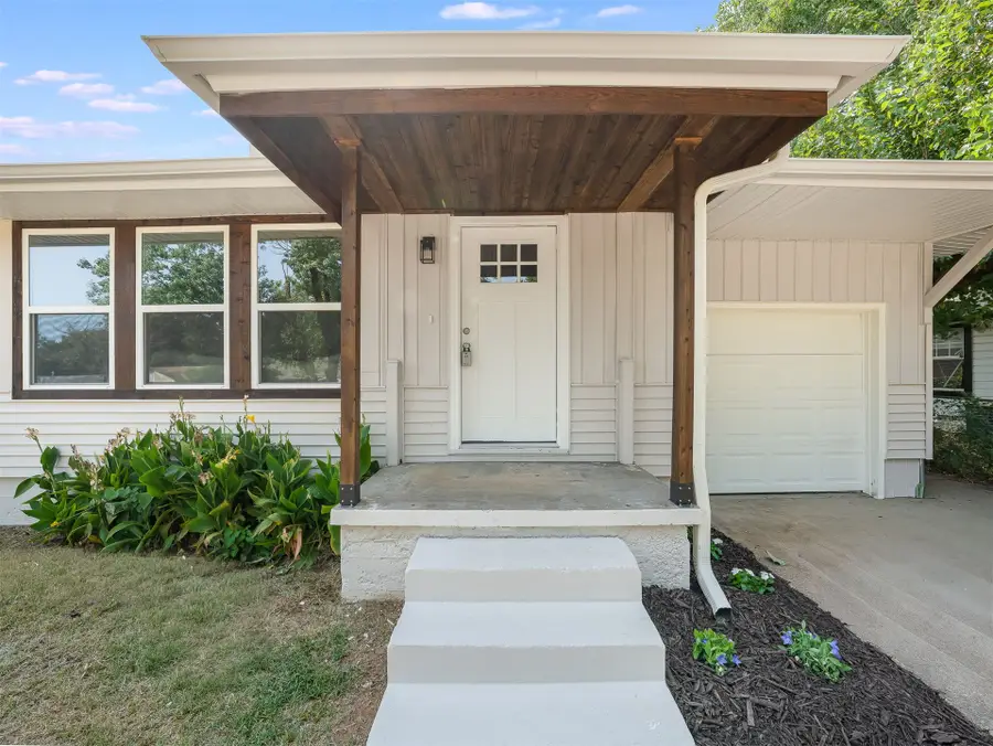 1584 N Knoxville Avenue, Tulsa, OK 74115 - #2