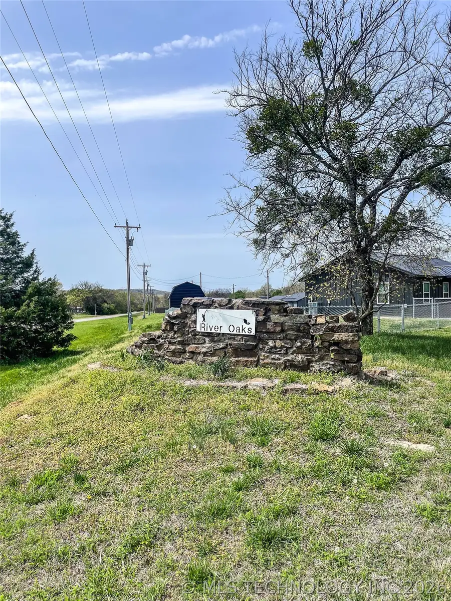 4 Choctaw Drive, Eufaula, OK 74432 - #2