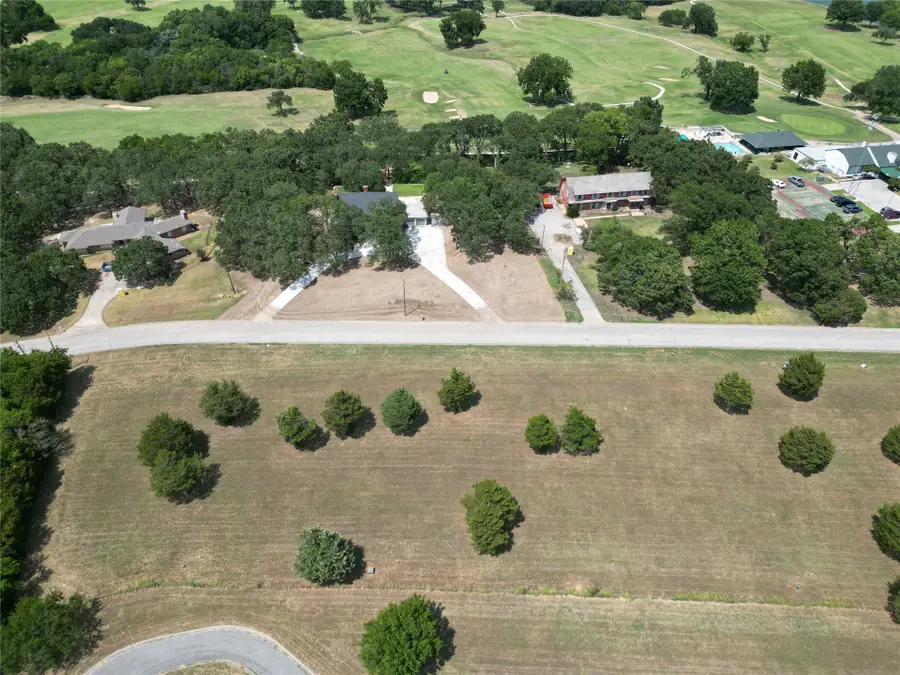 528 Country Club Road, Ardmore, OK 73401 - #3