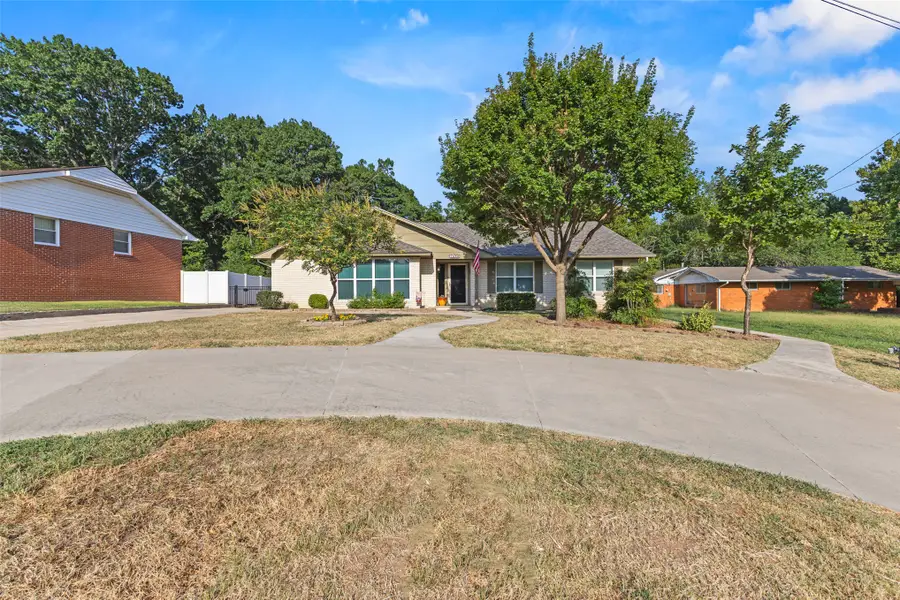 1530 S Broadway Boulevard, Ada, OK 74820 - #3
