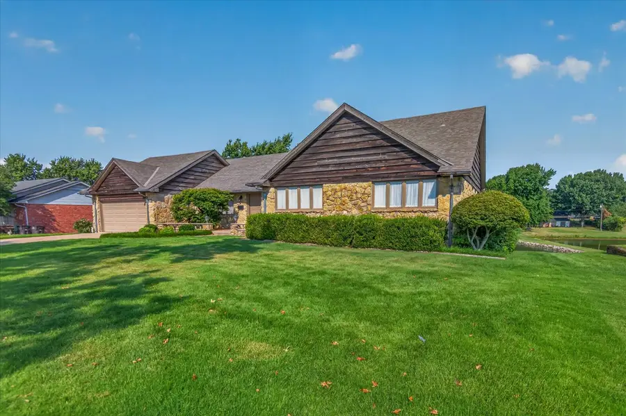1035 Grandview, Bartlesville, OK 74006 - #2